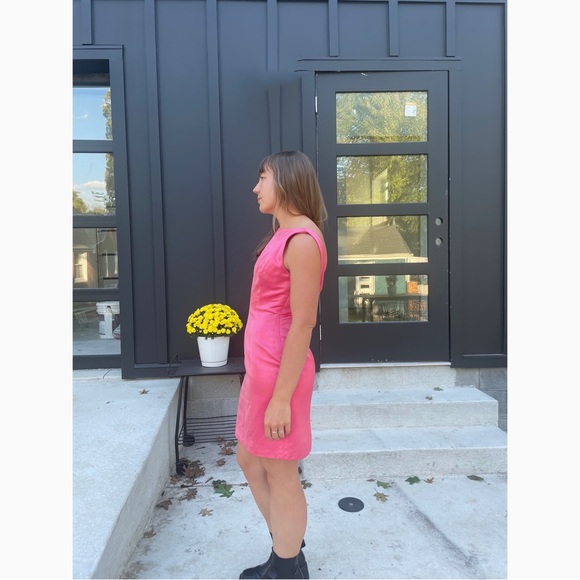 Vintage 90's Fitted Satin Hourglass Dress- Barbie, Size 4-6 - Picture 3 of 11